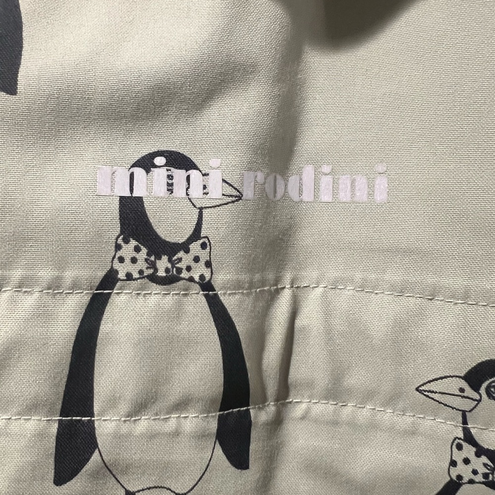 Mini Rodini Kids Penguin Print Jacket - Green. Size 116/122. US size 5-7 yrs. - Picture 6 of 8